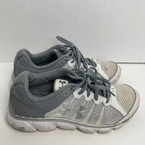 Under Armour Micro G Assert 6 Women’s Sneakers Size 10